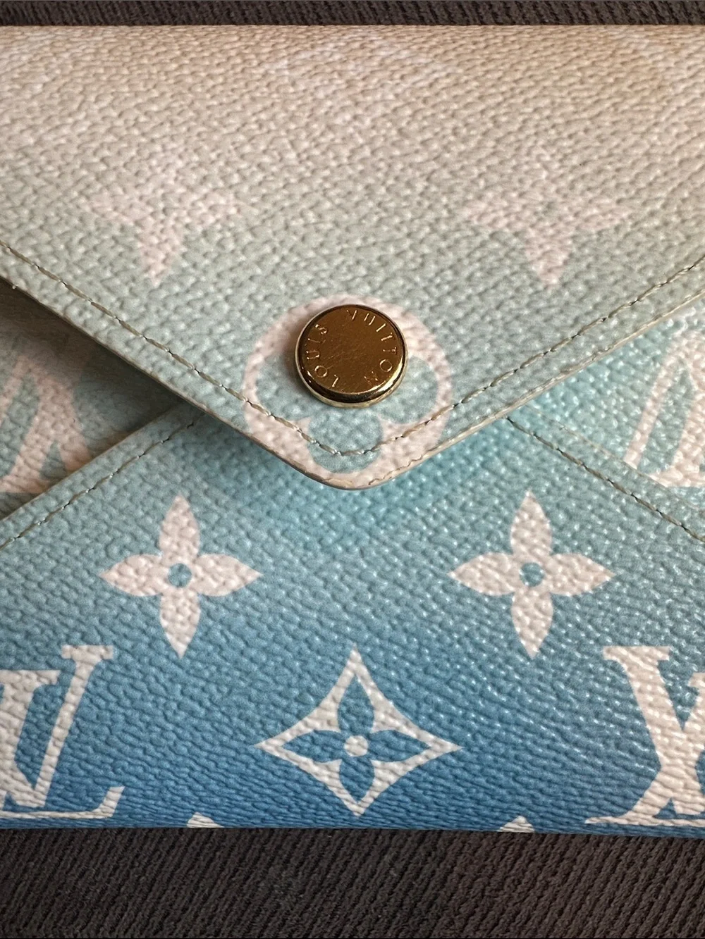 Louis Vuitton Kiragami Medium pouch